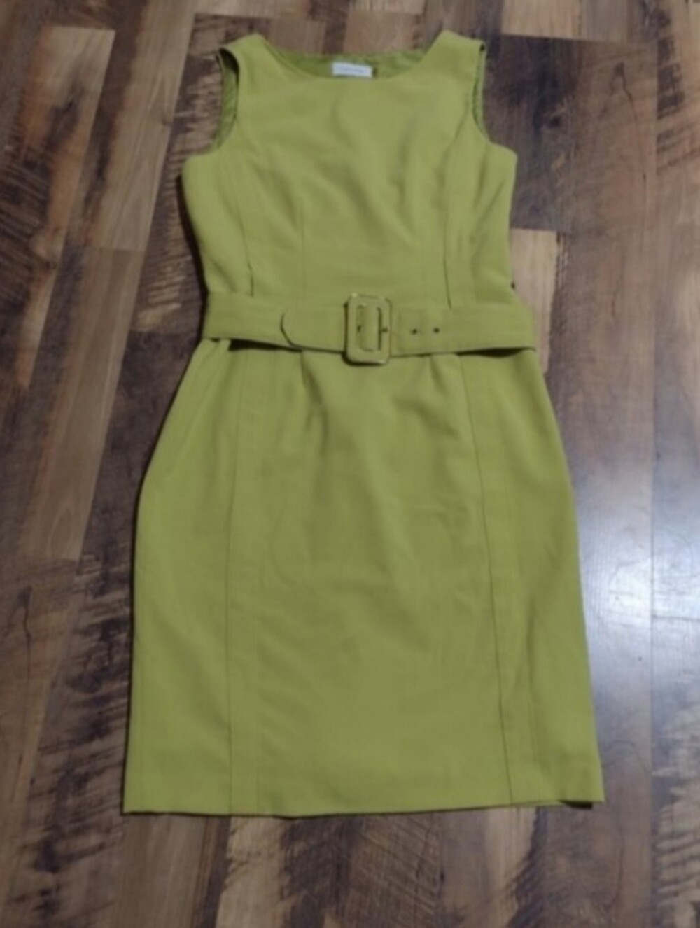 Calvin Klein Chartreuse Green Belted Sheath Dress Sleeveless Size 4 Mod Retro